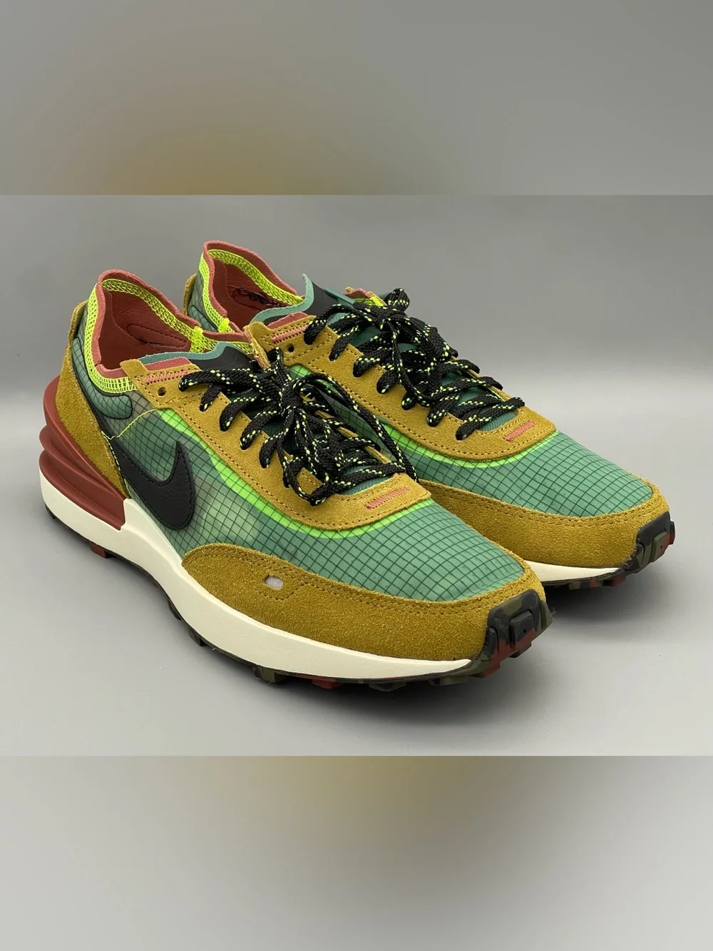 NIKE Waffle One SE Golden Moss Brown Green Red RARE DX3736-300 Men’s Size 8 NEW